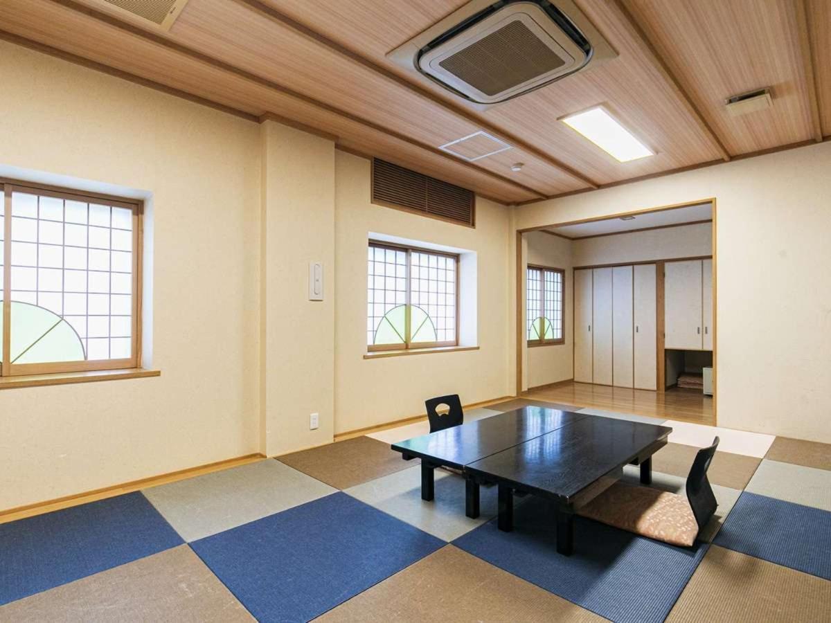ホテル 初音荘新館 嬉野市 エクステリア 写真